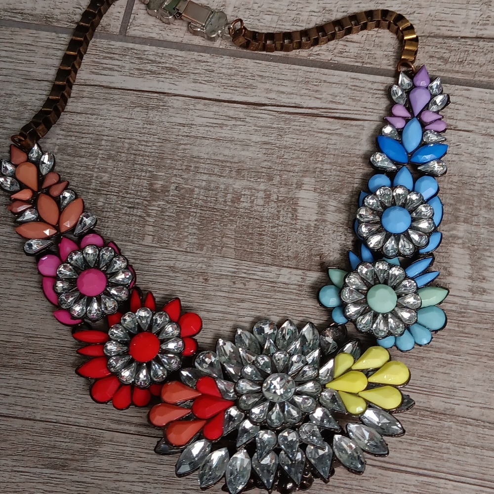 7 Piece Statement Necklaces..Bundle - image 3